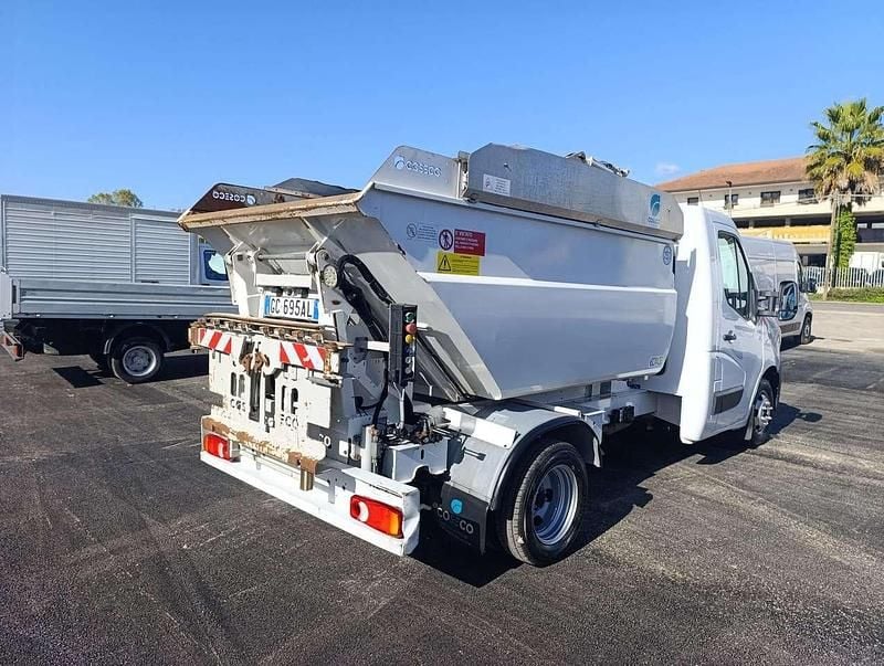 Usata Renault Master 145 CV (106 kW) 2020 Bianco Furgone