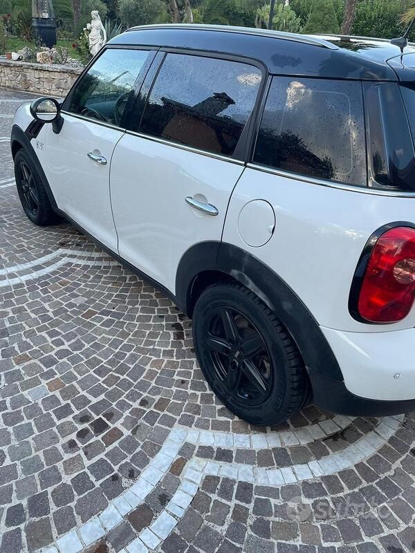 Usata Mini Countryman 90 CV (66 kW) 2011 SUV