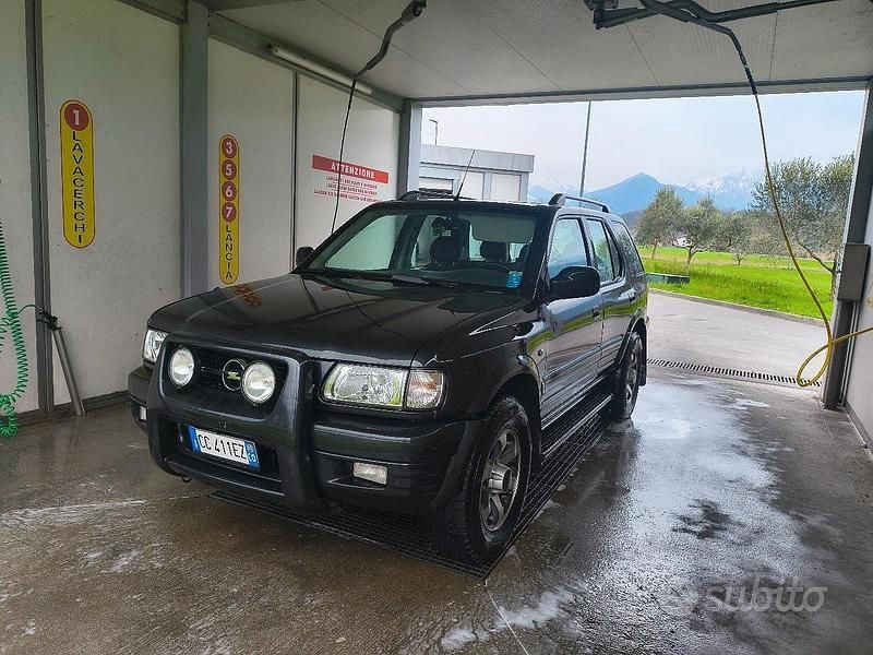Usata Opel Frontera Limited 116 CV (85 kW) 2002 Nero SUV