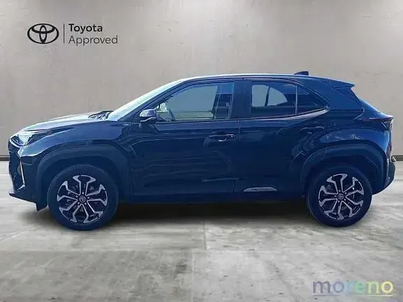 Usata Toyota Yaris Hybrid Trend 116 CV (85 kW) 2022 Nero Pick-up