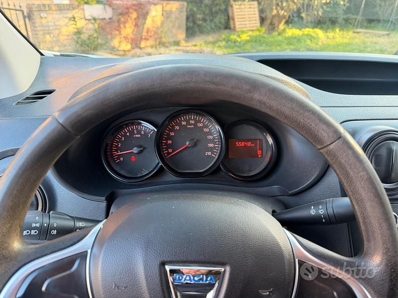 Usata Dacia Dokker Essentiel 95 CV (69 kW) 2020 Bianco Monovolume