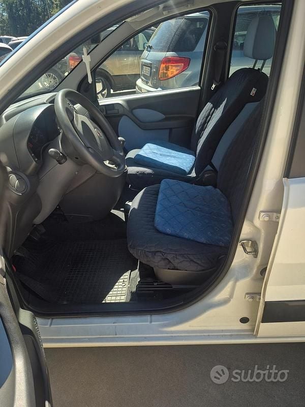 Usata Fiat Panda 4x4 70 CV (51 kW) 2007 Bianco Utilitaria