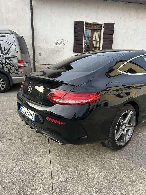 Usata Mercedes C300 Premium Plus 245 CV (180 kW) 2017 Coupé