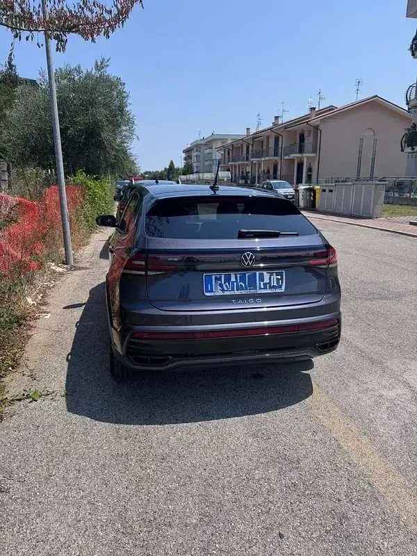 Usata VW Taigo R-line 116 CV (85 kW) 2024 SUV