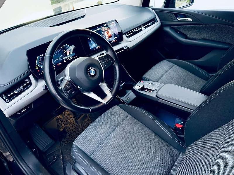 Usata BMW 220 Active Tourer Luxury Line 178 CV (130 kW) 2023 Monovolume