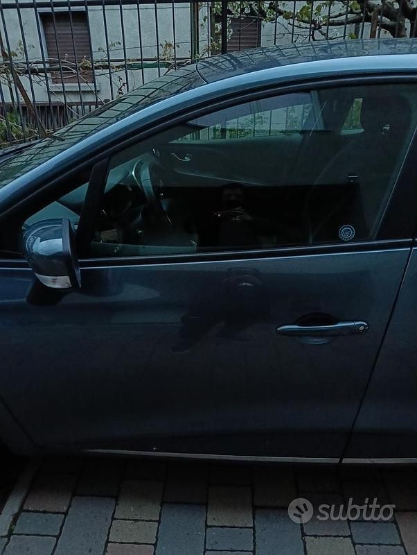 Usata Renault Clio IV 75 CV (55 kW) 2017 Berlina