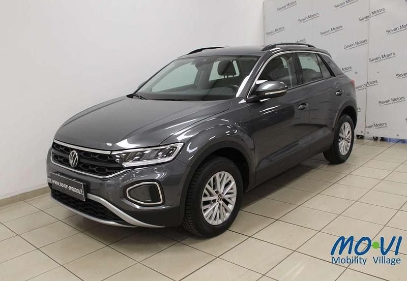 Usata VW T-Roc R-line 150 CV (110 kW) 2023 Grigio SUV