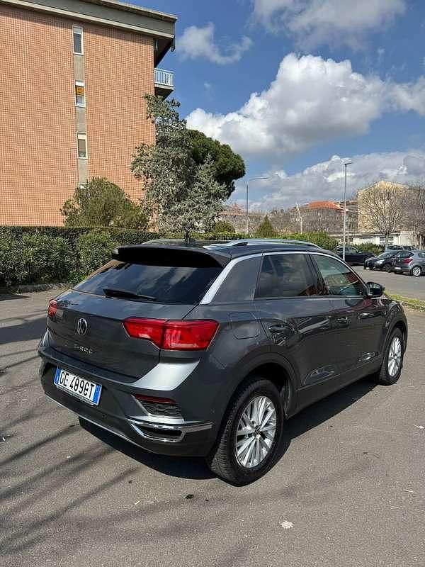 Usata VW T-Roc Style 150 CV (110 kW) 2021 Grigio SUV