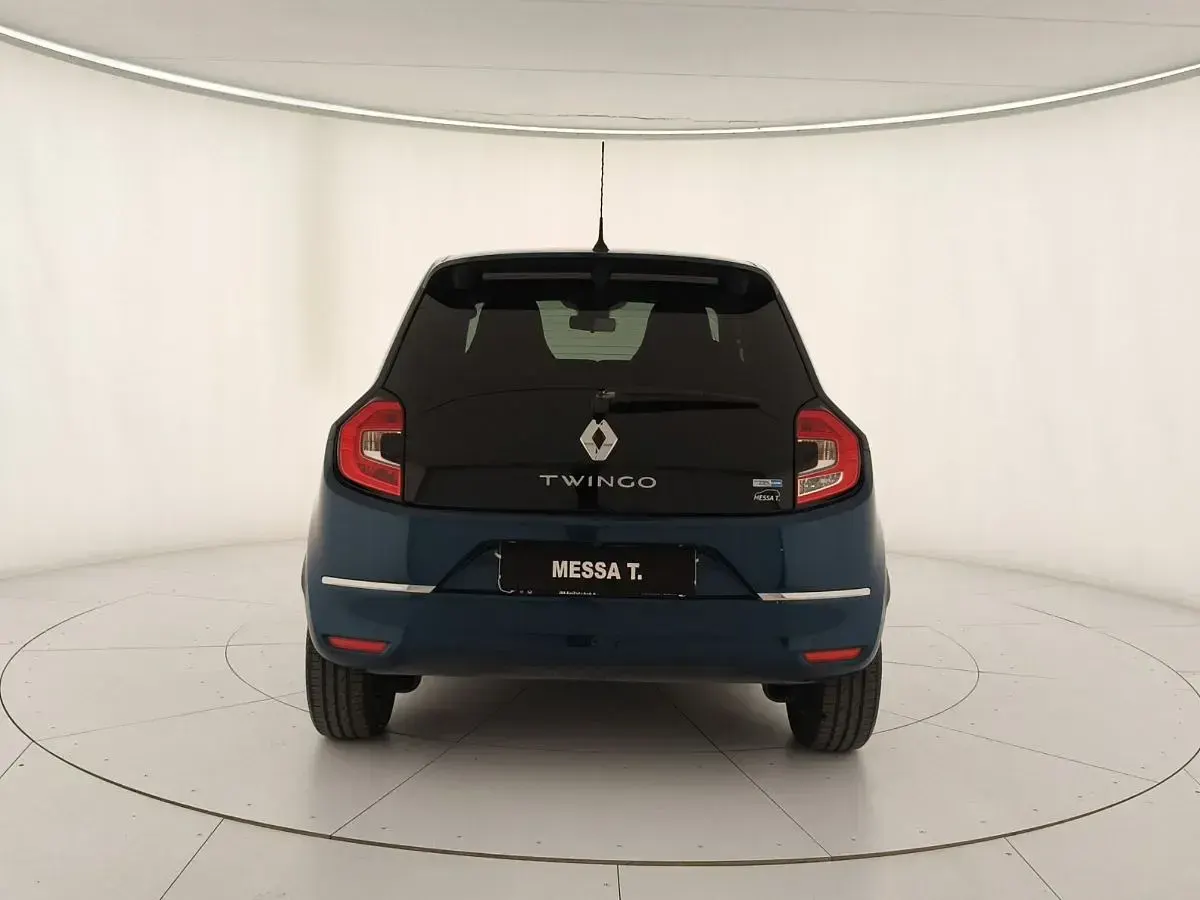 Usata Renault Twingo Intens 30 kW (42 CV) 2021 Blu Utilitaria