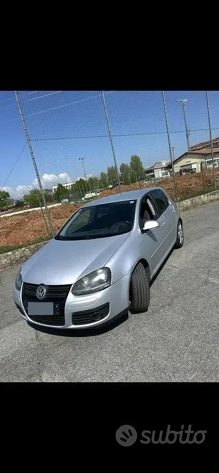 Usata VW Golf V 140 CV (102 kW) 2007 Grigio Berlina