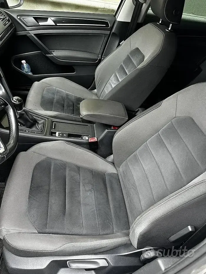 Usata VW Golf VII 110 CV (80 kW) 2015 Berlina
