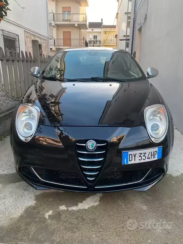 Usata Alfa Romeo MiTo 120 CV (88 kW) 2009 Nero Utilitaria
