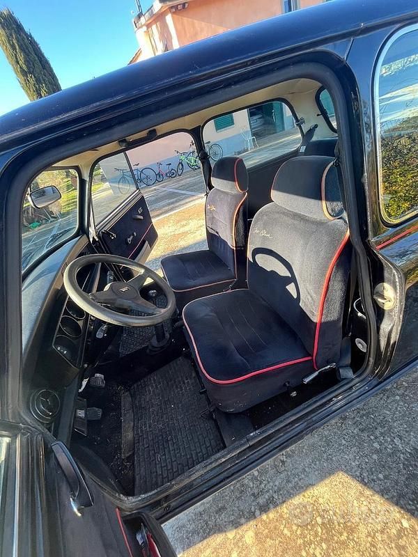 Usata Austin Mini 41 CV (30 kW) 1988 Nero Utilitaria