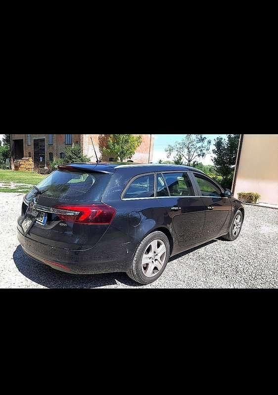 Usata Opel Insignia Cosmo 131 CV (96 kW) 2014 Station wagon