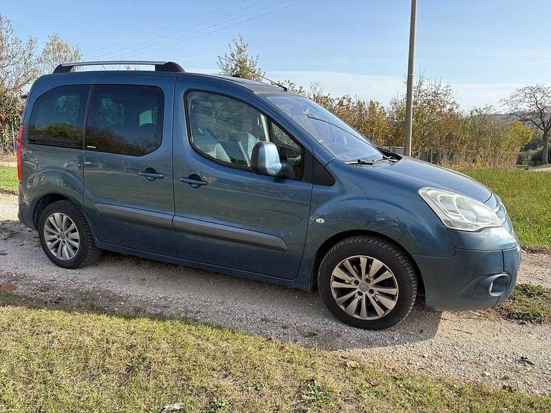 Usata Citroën Berlingo 110 CV (80 kW) 2010 Blu/azzurro Monovolume