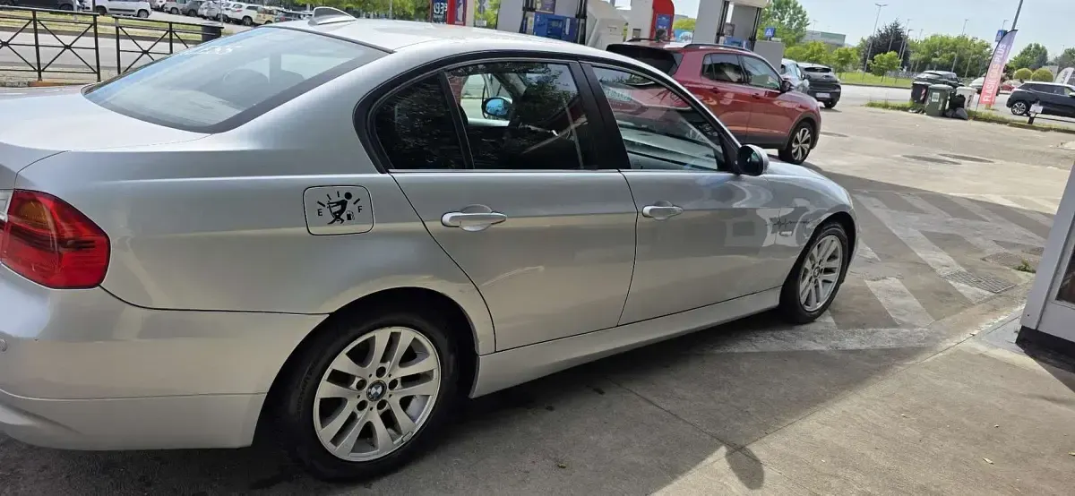 Usata BMW 318 129 CV (94 kW) 2007 Berlina