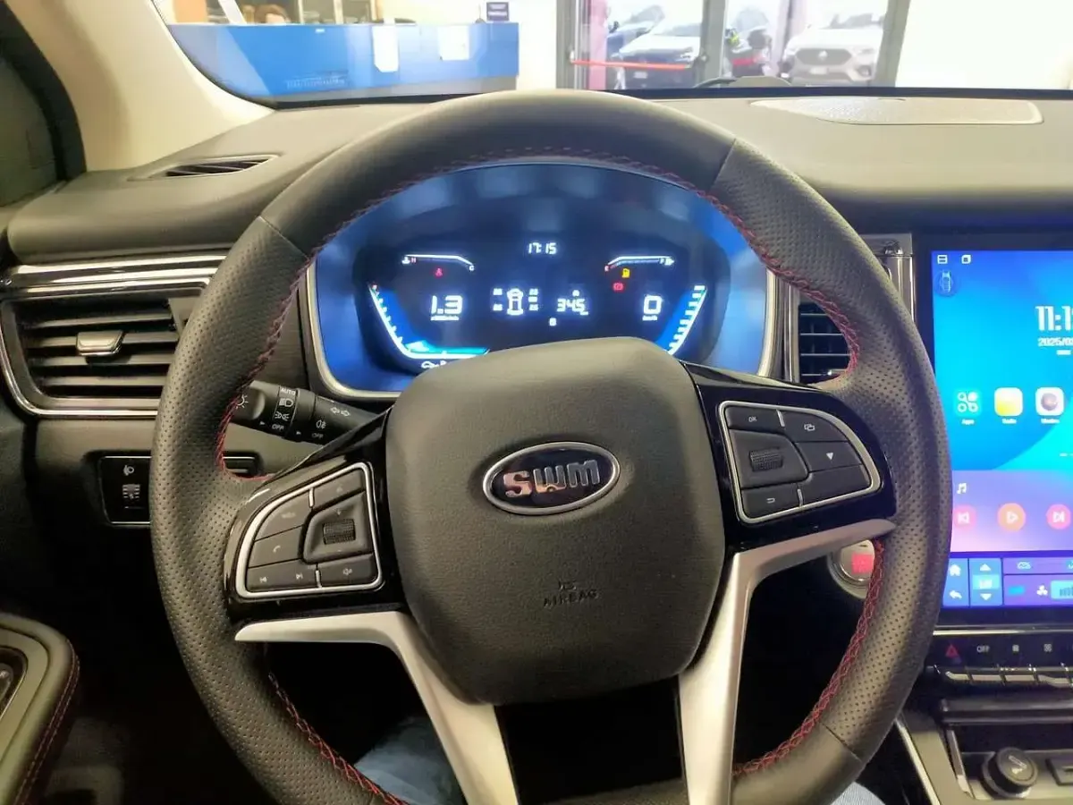 Nuova SWM G05 139 CV (102 kW) 2025 Verde SUV