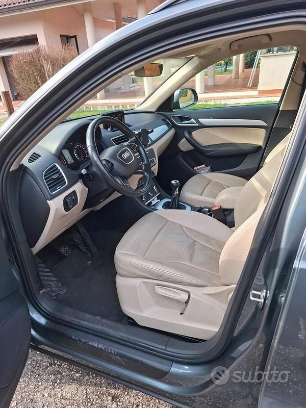Usata Audi Q3 140 CV (102 kW) 2016 Grigio SUV