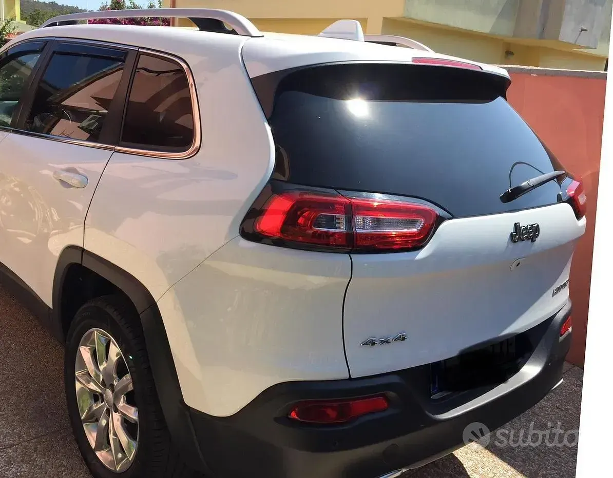 Usata Jeep Cherokee Limited 140 CV (102 kW) 2017 Bianco SUV
