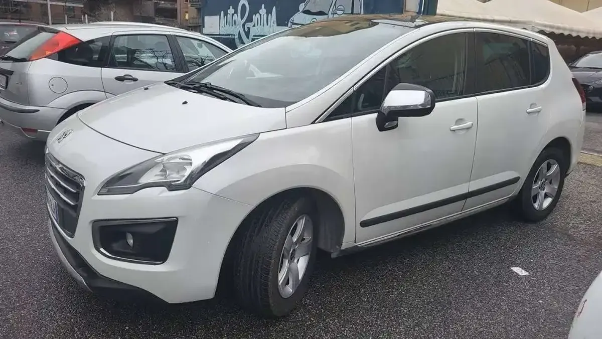 Usata Peugeot 3008 Allure 120 CV (88 kW) 2017 Bianco SUV