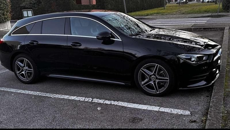 Usata Mercedes CLA200 Shooting Brake AMG line 150 CV (110 kW) 2020 Nero Station wagon