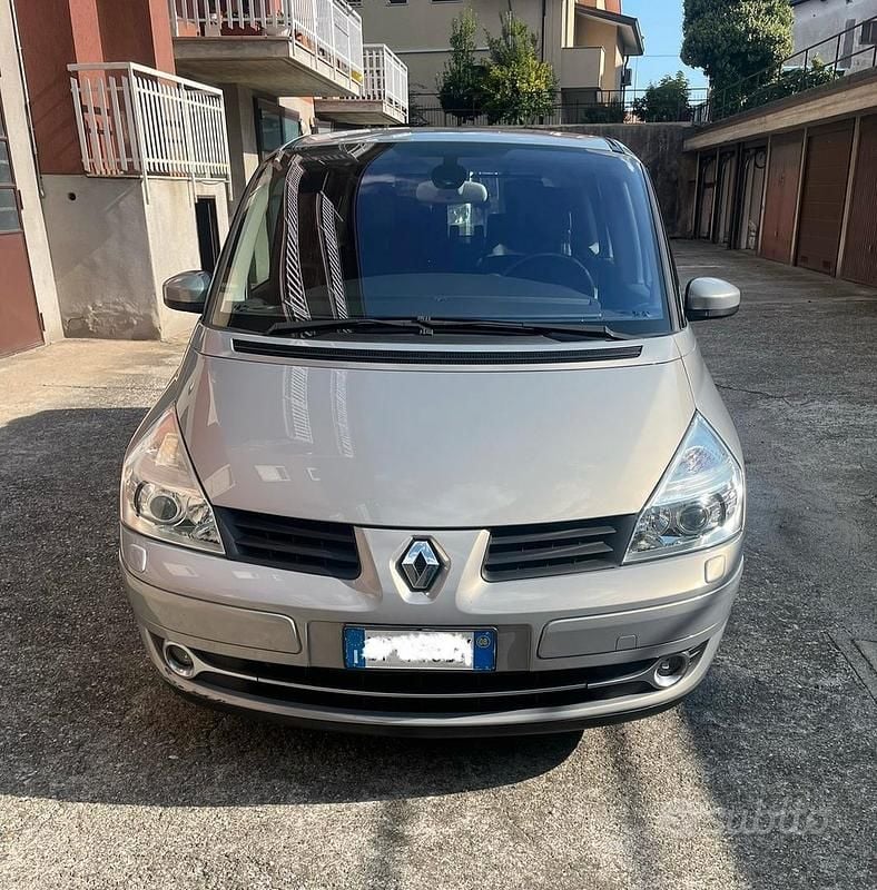 Usata Renault Grand Espace Initiale Paris 175 CV (128 kW) 2008 Monovolume