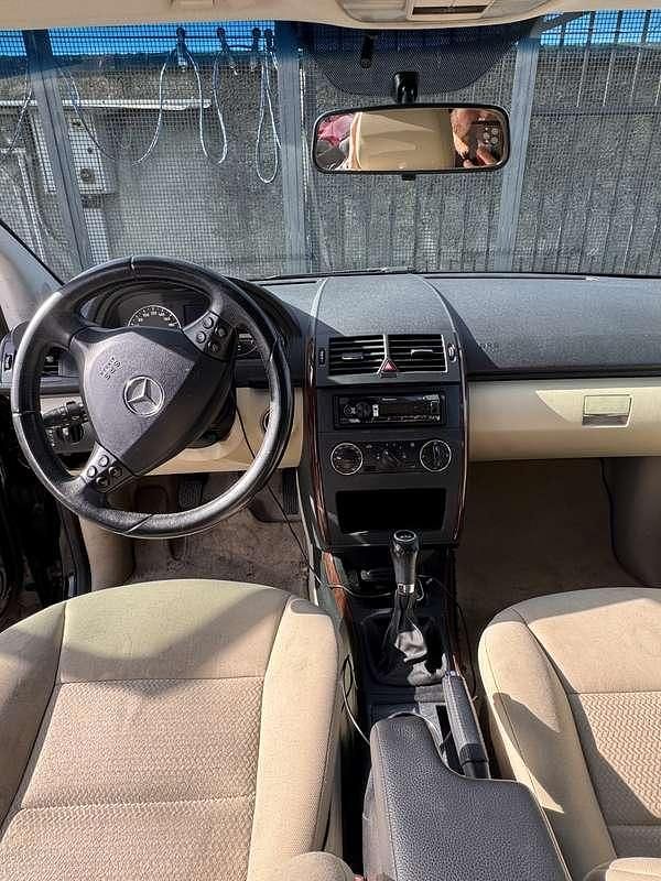 Usata Mercedes A150 Elegance 95 CV (69 kW) 2008 Nero Monovolume