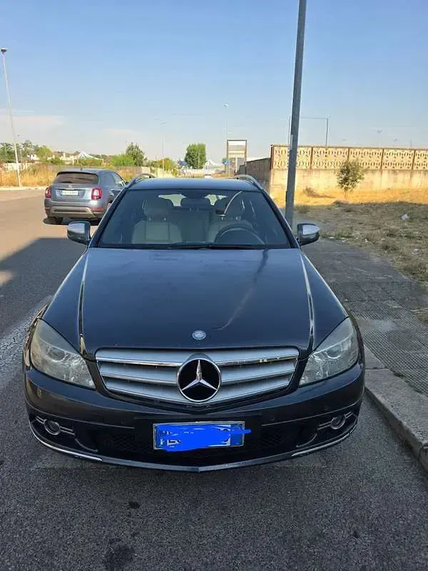 Usata Mercedes C200 150 CV (110 kW) 2008 Grigio Station wagon