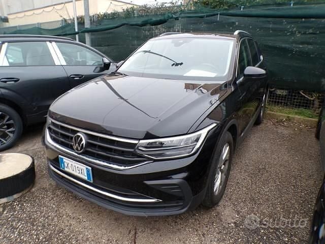 Usata VW Tiguan 150 CV (110 kW) 2022 Nero SUV