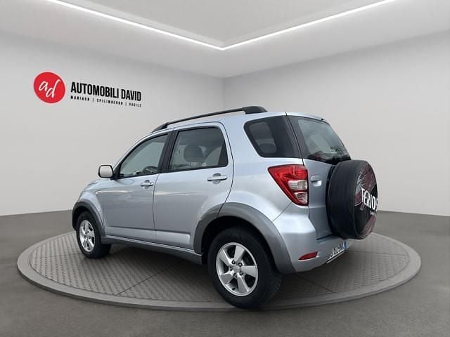 Usata Daihatsu Terios 105 CV (77 kW) 2006 Argento SUV