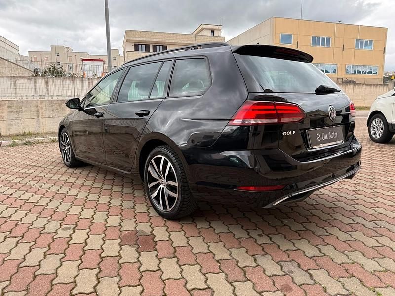 Usata VW Golf VII Executive 115 CV (84 kW) 2019 Nero Station wagon