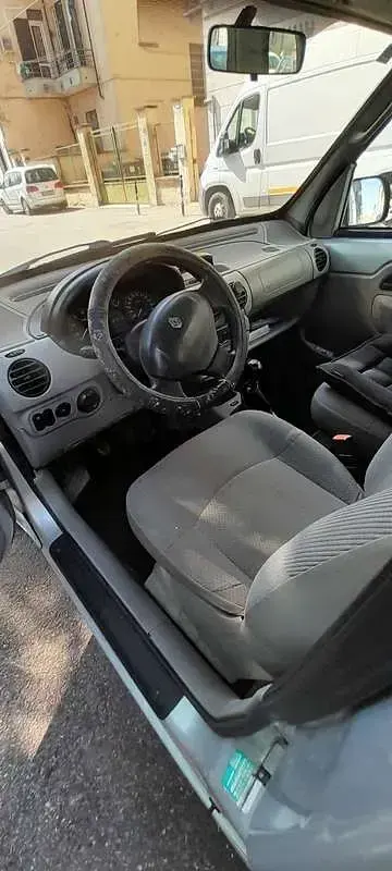 Usata Renault Kangoo Expression 80 CV (58 kW) 2003 Monovolume