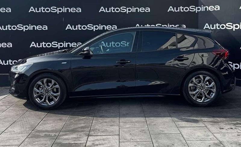 Usata Ford Focus ST-Line 116 CV (85 kW) 2025 Nero Utilitaria