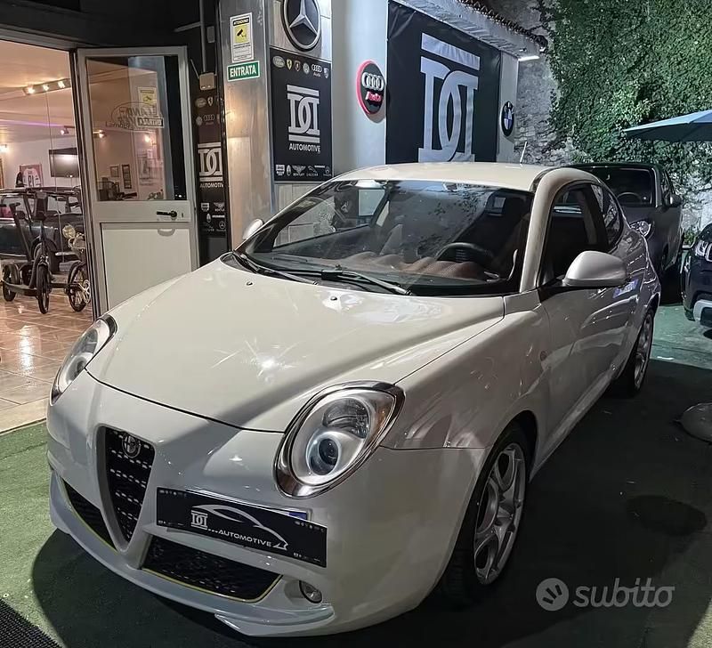 Usata Alfa Romeo MiTo 78 CV (57 kW) 2010 Bianco Utilitaria