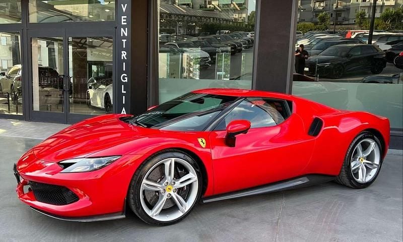 Usata Ferrari 296 830 CV (610 kW) 2022 Other Coupé