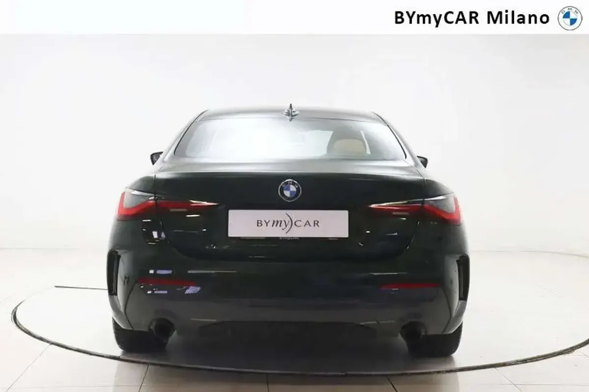 Usata BMW 430 M Sport 286 CV (210 kW) 2022 Sanremo green metallic Coupé