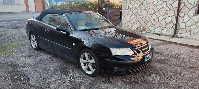 Nero Usata 2005 Saab 9-5 Cabrio | 2300 € - Immagine 1/4