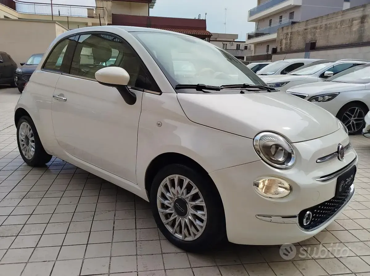 Usata Fiat 500 Lounge 69 CV (50 kW) 2016 Bianco Utilitaria
