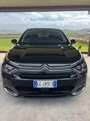 Usata Citroën C4 Feel 130 CV (95 kW) 2021 Nero SUV