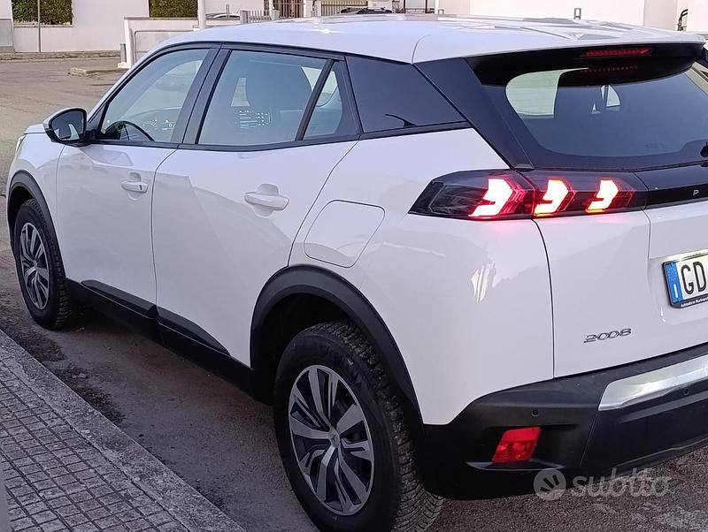 Usata Peugeot 2008 Peugeot Sport Engineered 110 CV (80 kW) 2020 Bianco SUV