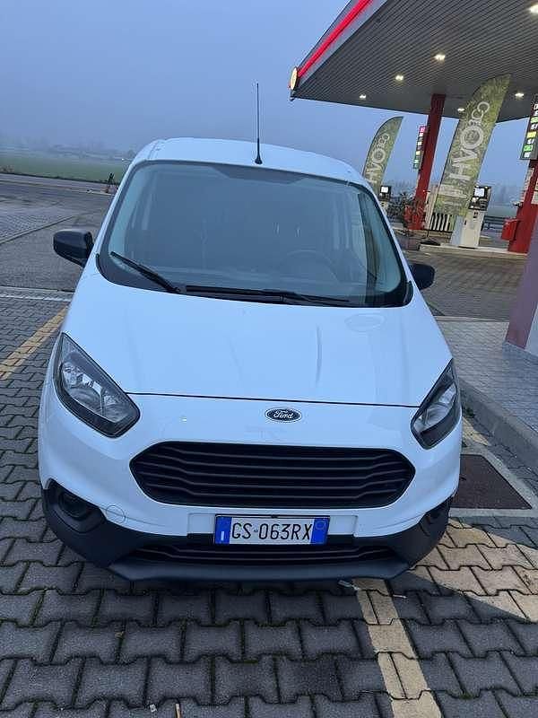 Occasion Ford Transit 73 ch (53 kW) 2023 Blanc Van