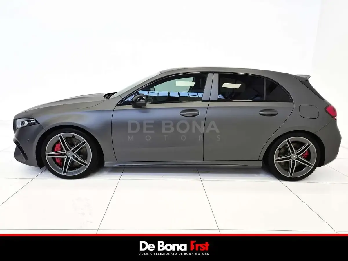 Usata Mercedes A45 AMG AMG 421 CV (309 kW) 2021 Grigio opaco Utilitaria