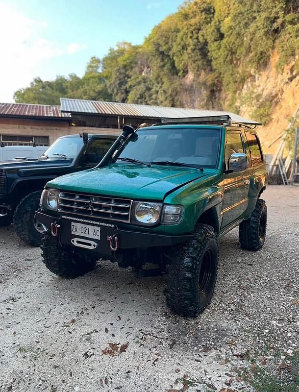 Usata Mitsubishi Pajero 1997 Verde SUV