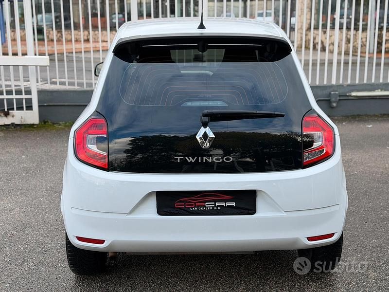 Usata Renault Twingo SE 65 CV (47 kW) 2019 Bianco Utilitaria