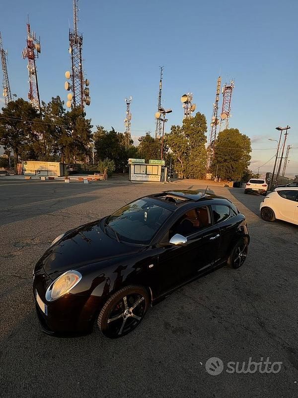 Nero Usata 2012 Alfa Romeo MiTo Due volumi | 7199 € (Molto cara) - Immagine 1/4