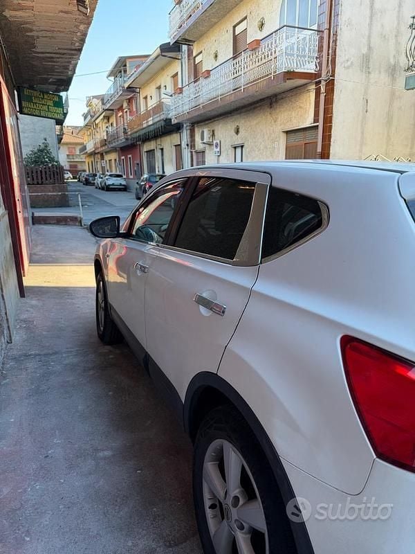 Usata Nissan Qashqai 106 CV (77 kW) 2010 Bianco SUV
