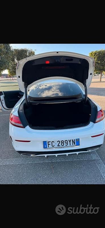 Usata Mercedes C250 203 CV (149 kW) 2016 Bianco Coupé