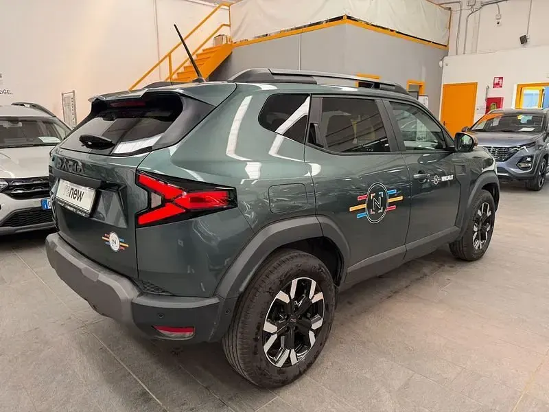 Usata Dacia Duster Extreme 141 CV (103 kW) 2025 Verde SUV