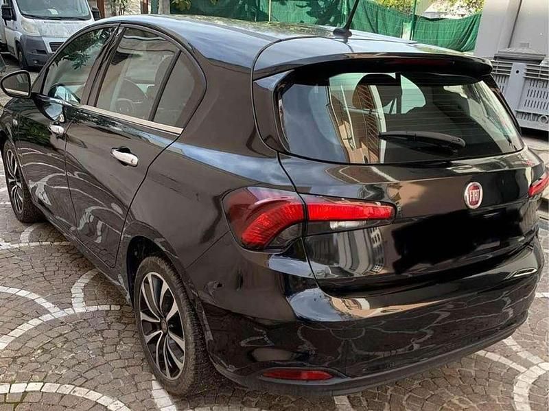 Usata Fiat Tipo Lounge 120 CV (88 kW) 2017 Other Berlina