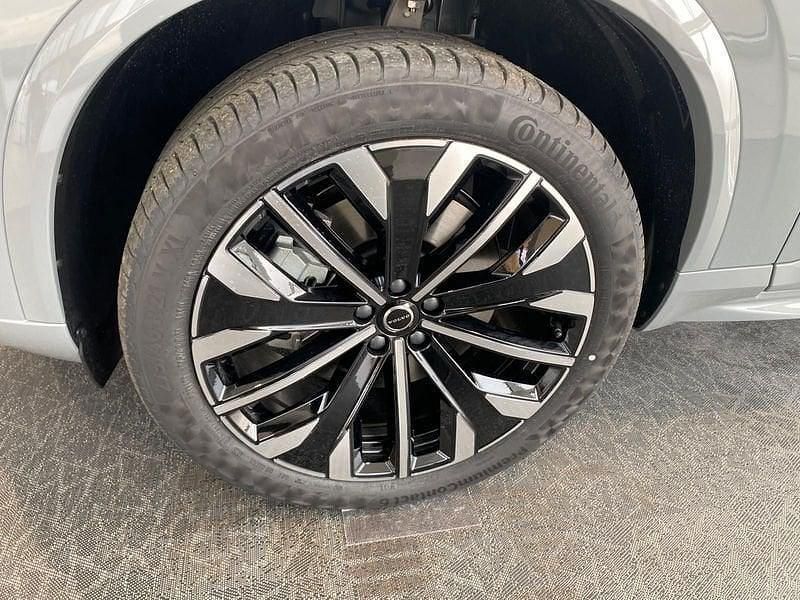 Nuova Volvo XC90 Plus 455 CV (334 kW) 2025 Grigio SUV